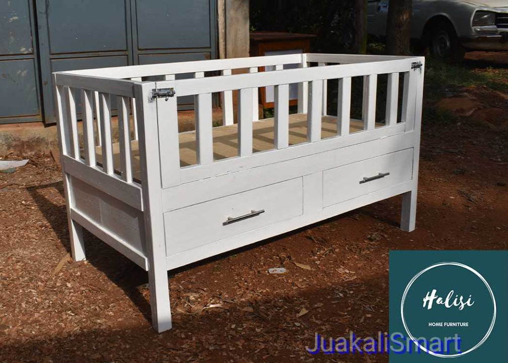 Simple Baby Cot